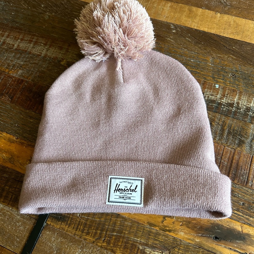Herschel- elmer pom beanie